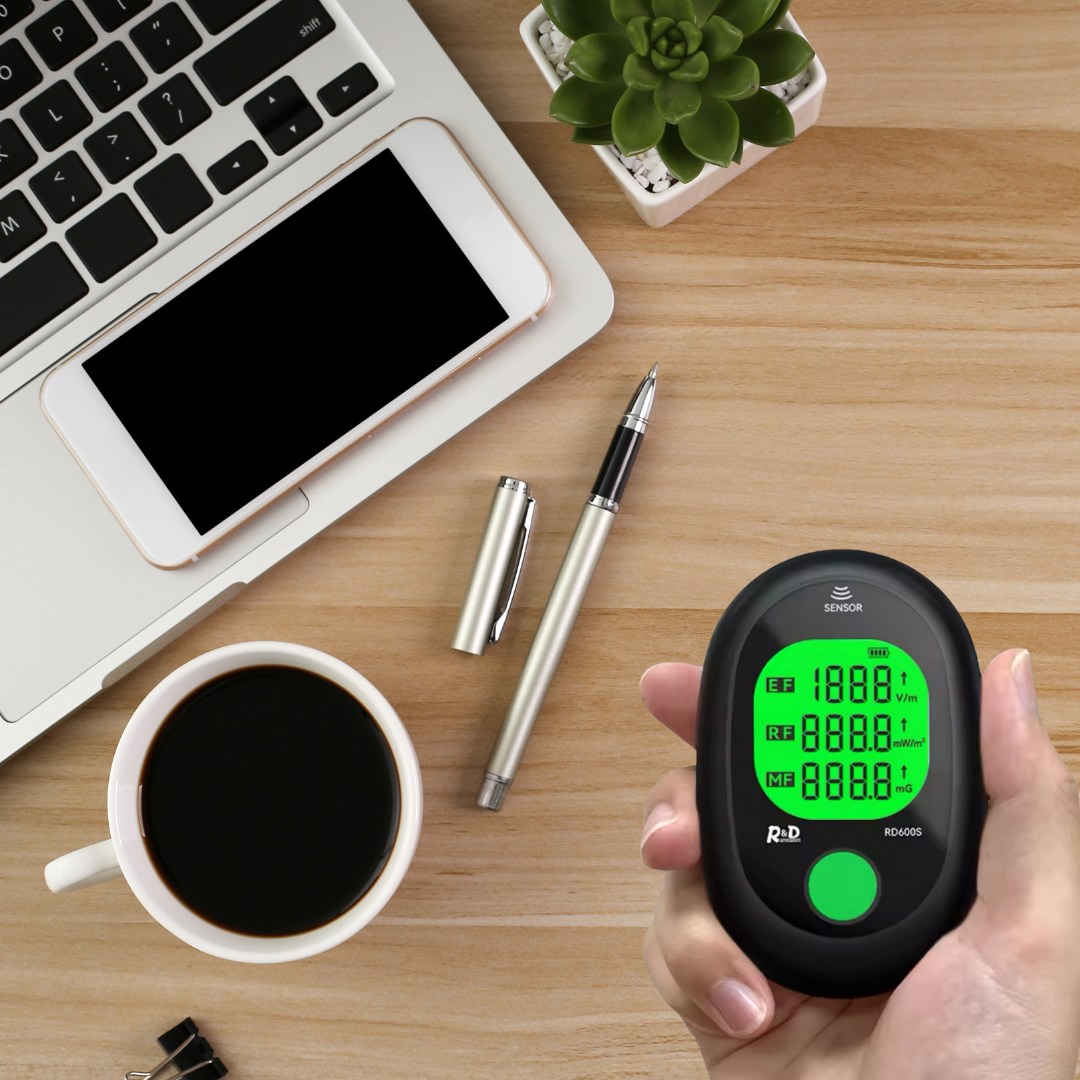 Electromagnetic Field (EMF) Testing Meter RD600S