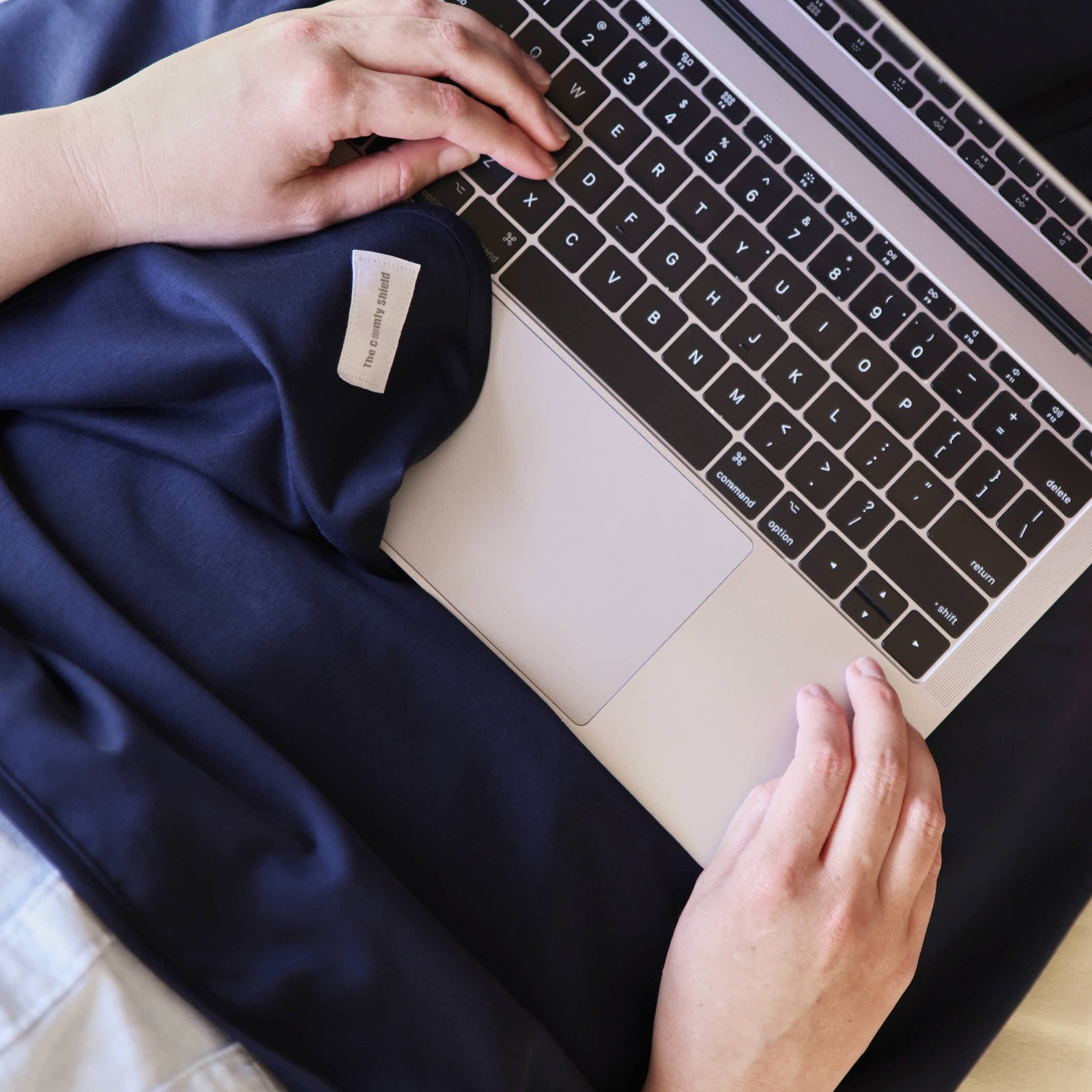 Lap Guard Lap Shield Blanket | Radiation Protection – The Comfy Shield